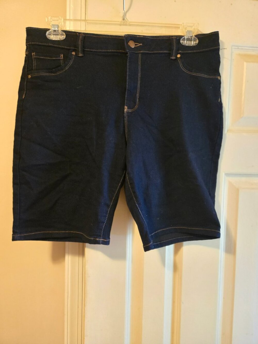 D Jeans, stretch size 16, dark navy - Picture 3 of 3